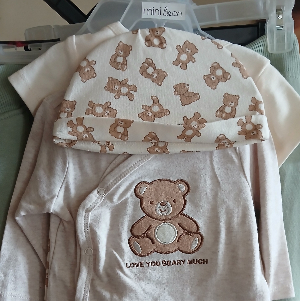 4 Piece Set